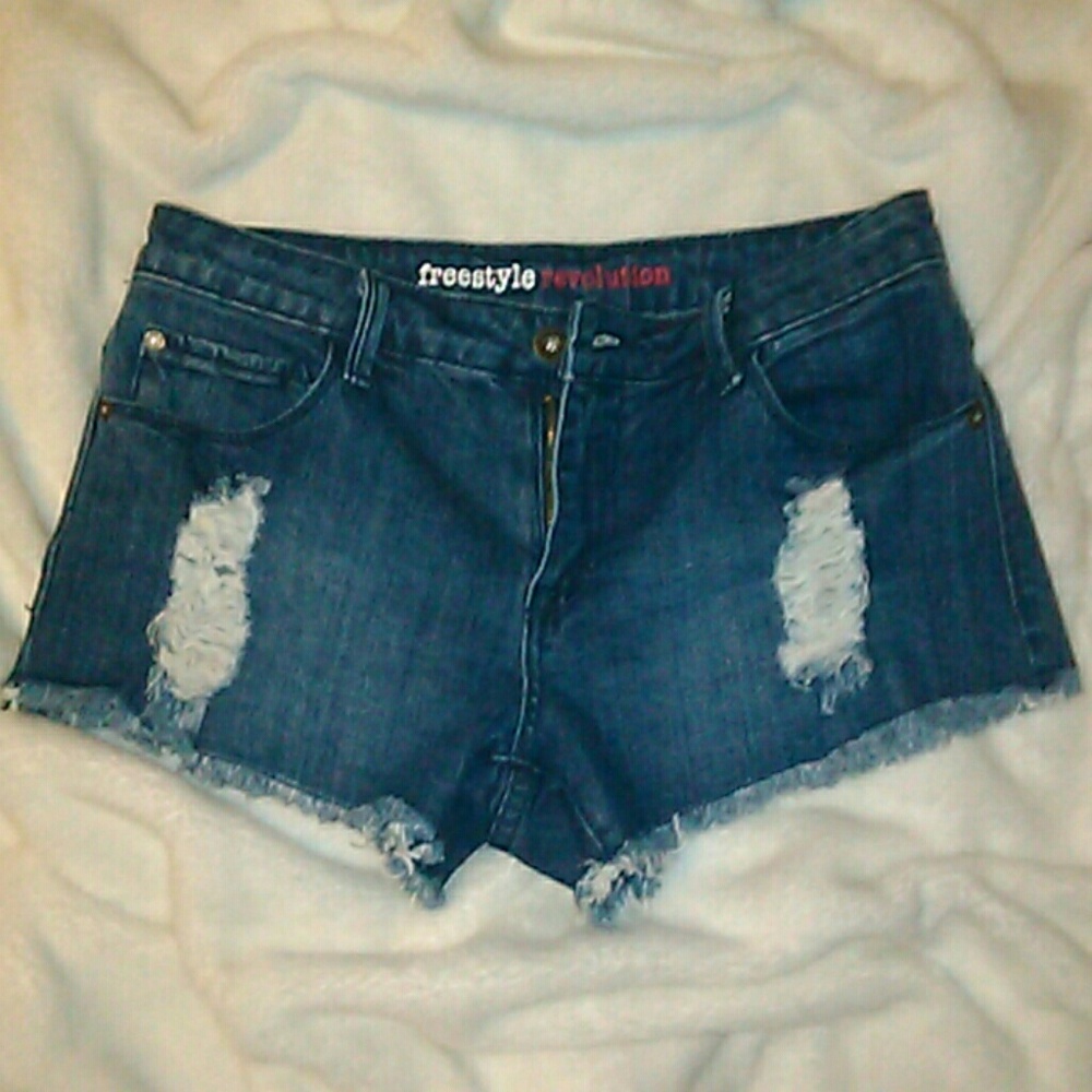 💥 EUC Freestyle Revolution Cutoff Shorts sz 7 💥